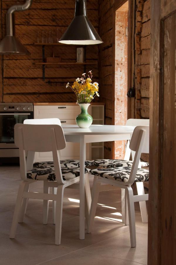 Pihtla Village Apartment Экстерьер фото