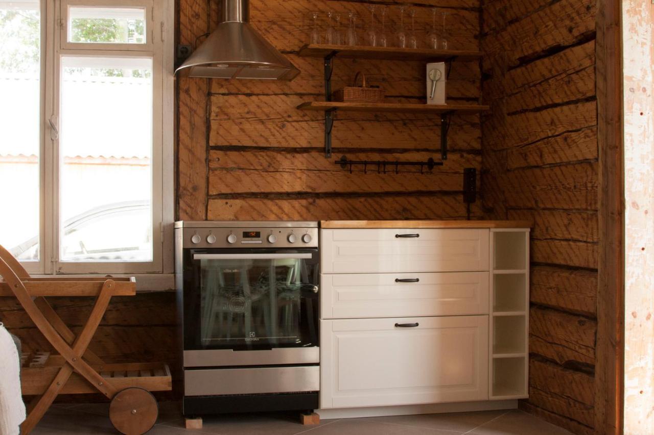 Pihtla Village Apartment Экстерьер фото